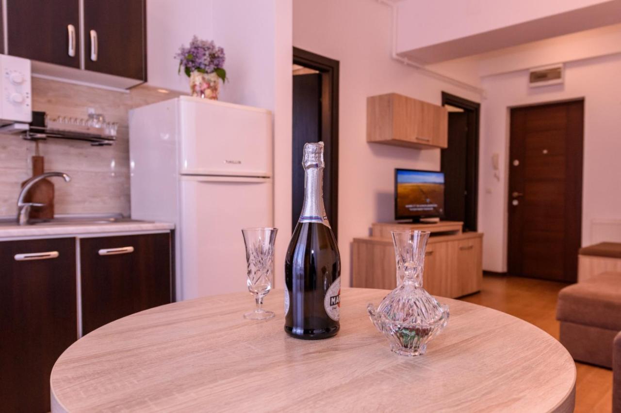 Theo Summerland Seaview Mamaia Exterior foto