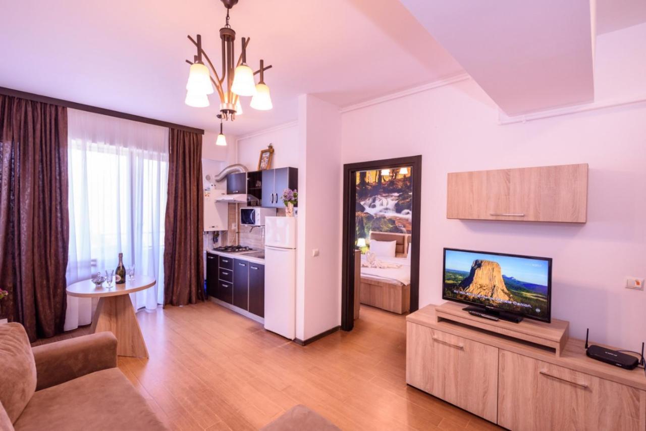 Theo Summerland Seaview Mamaia Exterior foto