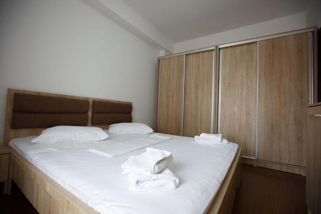Theo Summerland Seaview Mamaia Exterior foto